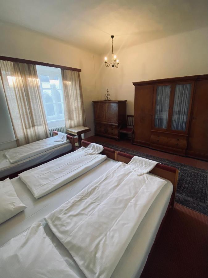 EA Hotel Hrubá Skála Esterno foto